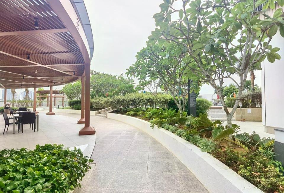 1519 Almas Suites Seaview Sunrise Netflix By Stay Nusajaya  Exterior foto